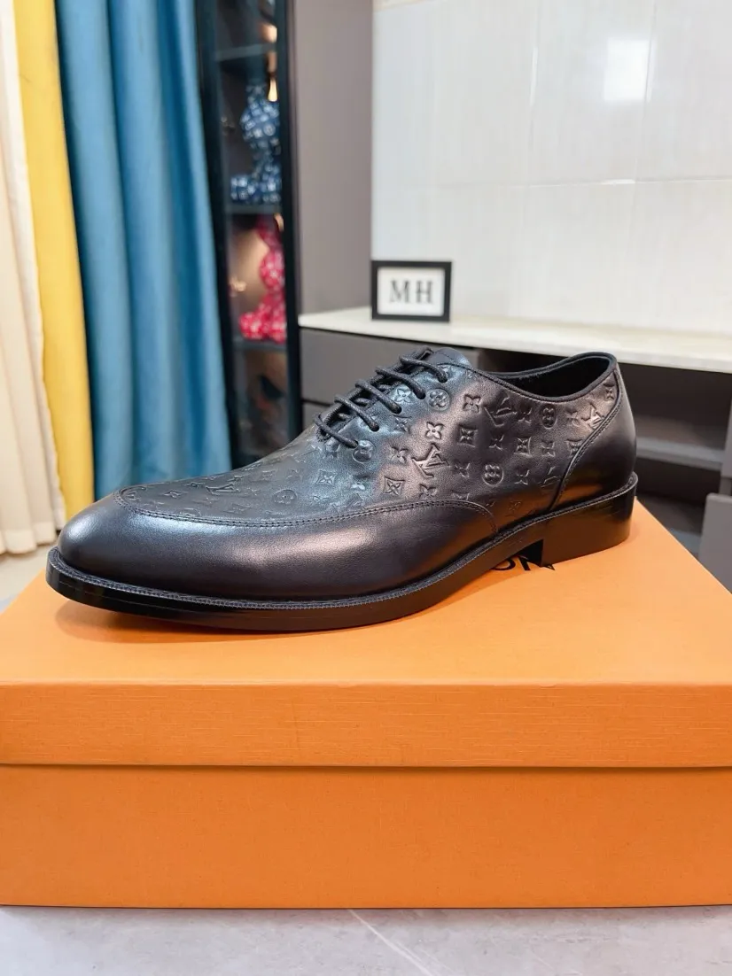 Men's shoes 💰540🌹🌹 [LV] Louis Vuitton's popular casual leather shoes 🎖Fashionable and elegant 🎖🎖Material: Original imported cowhide open edge beads, washed cowhide leather lining, original molded rubber outsole, high-end and classy, ​​elegant quality, instantly transforming into a handsome man ❤❤Standard\nNumber of sizes: 39-44, 38 45 46 customized